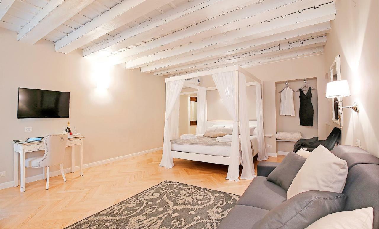 Boutique Apartments Βερόνα Εξωτερικό φωτογραφία
